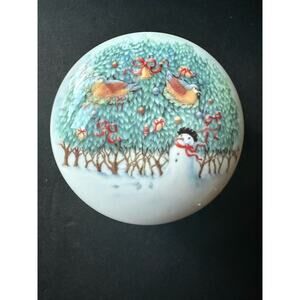 Wedgwood TWELVE DAYS OF CHRISTMAS Two Turtle Doves Trinket Box 1993